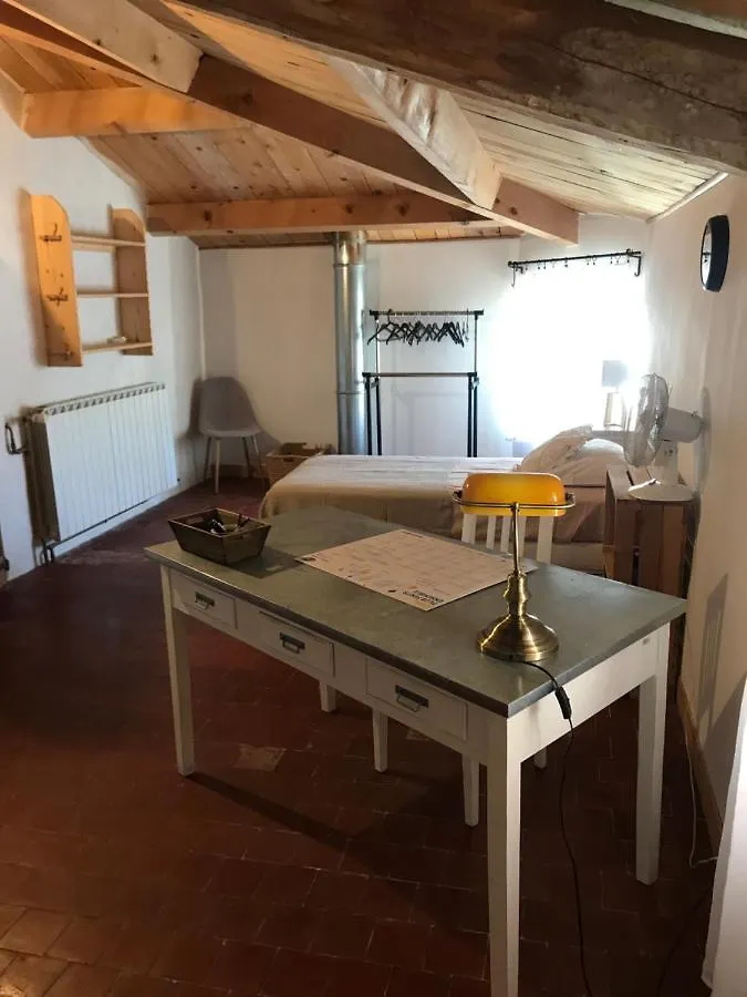 Appartement La Charmeuse à Céreste